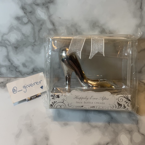 SET OF 5 Happily Ever After Shoe Bottle Opener Disney Fairy Tale Weddings - Picture 5 of 11